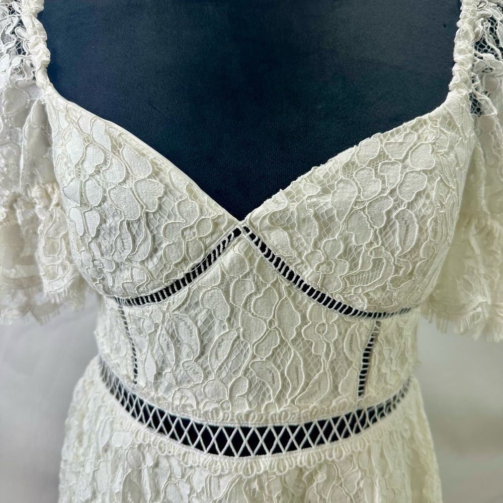 Bardot Charlotte Floral Lace Flutter Sleeve Sweetheart Mini Dress Size 6 NWT - Picture 5 of 14